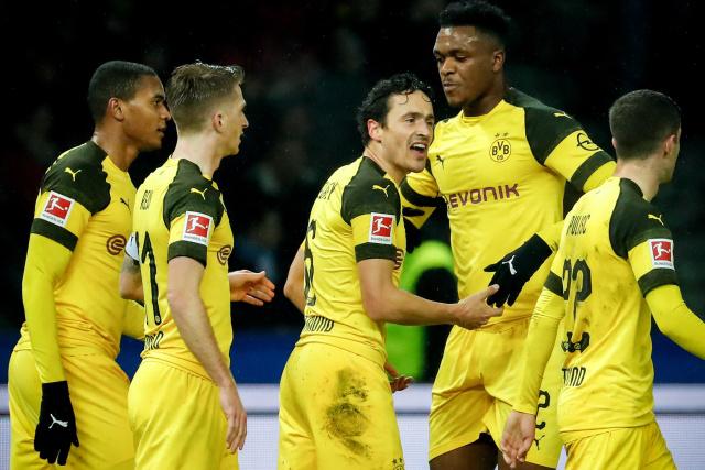 王哲林41+9上海胜天津 程帅澎18分浙江胜宁波