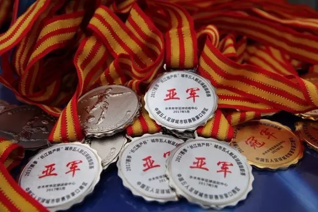 蒂亚戈-席尔瓦探营切尔西：非常高兴再相遇